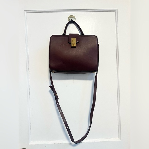 MARC JACOBS Calfskin Small
West End Top Handle Satchel Bag in Dark Red - Picture 3 of 8